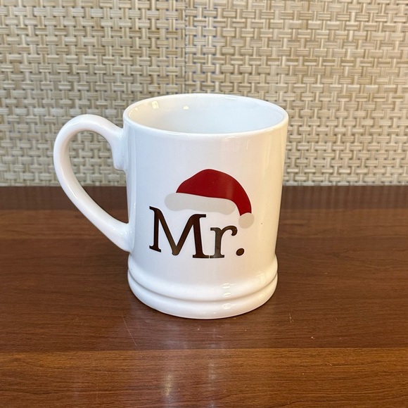 🎄Set of 2 Mr. & Mrs. Stoneware Santa Hat Christmas Mugs 16oz Coffee Cups - Picture 5 of 11